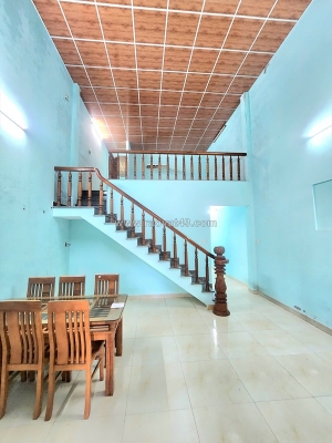 Bán nhà gác đúc mt đường trương vân lĩnh nằm song song võ duy dương