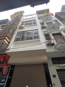 Bán nhà hồ tùng mậu khu yên tĩnh, view gardenia, ngõ ô tô, 5 tầng có thể lắp