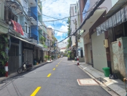 Bán nhà hxh 9m lũy bán bích, tân phú. (60m²) 4x15m, 5 tầng, 5pn đối diện chợ