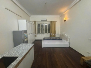 Bán nhà  kim mã – ba đình  5 tầng + 1 tum dòng tiền ổn định- dt: 30m, 6 tầng,