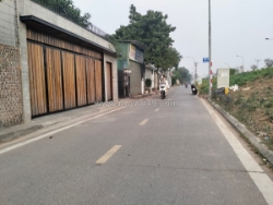 Bán nhà mặt phố 4 tầng ngọc thụy 237 m2 mặt tiền 5.5m x16.5 tỷ long biên hà nội.