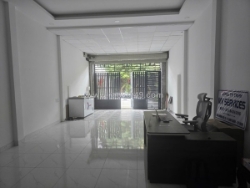 Bán nhà mặt phố số 13, linhn xuân, thủ đức, tp hcm. dt 100m2, 2 tầng, 3pn, 4wc,