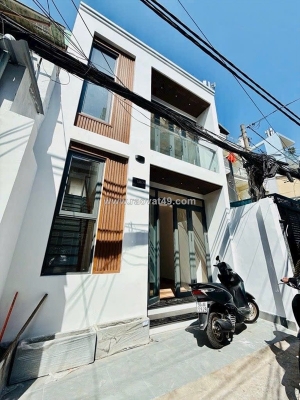 Bán nhà mặt tiền kinh doanh q4 
ngang 4.7 x14 xây mới đúc bê tông có 7 tỷ