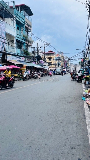 Bán nhà nguyễn thị tần 3 tầng mới 4.2x28 chỉ 11 tỷ 8 tl - 09311722