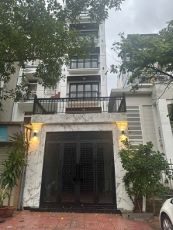 Bán nhà phân lô ngô gia tự, long biên - ô tô tránh nhau - vỉa hè - kinh doanh -