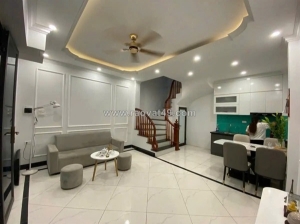 Bán nhà phân lô triều khúc 2 mặt thoáng ô tô vào nhà kinh doanh 17.6 tỷ