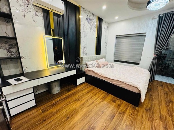 Bán nhà phố bà triệu 6 tầng ô tô cửa chỉ nhỉnh 14 quả