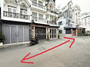 Bán nhà quang trung gv - phân lô liền kề sát mặt tiền quang trung - xe tải