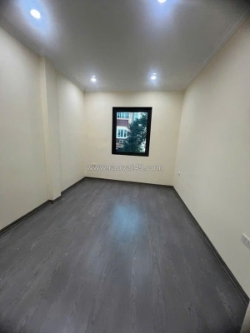 Bán nhà riêng ngõ nông 32m2 4 tầng mặt tiền 4m x 4.6 tỷ. tình quang- long biên.