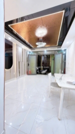 Bán nhà sát mặt tiền q4
ngang 4 dài 7 đúc bê tông có 4 tê