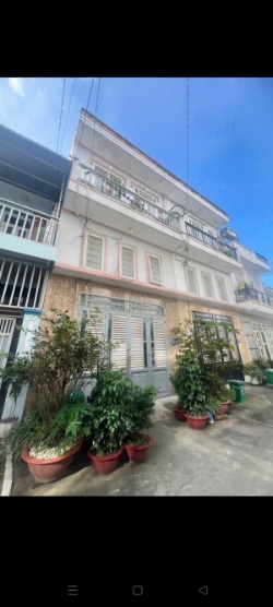 Bán nhà shr thạnh lộc 47 quận 12 
dt 5x10,5m thiết kế 1 trệt 2 lầu 4pn 3wc