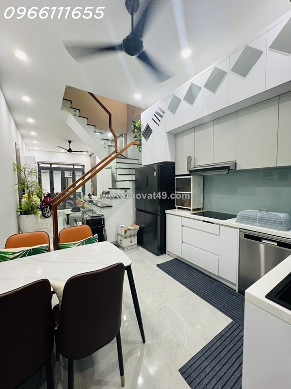 Bán nhà siêu phẩm đẹp full nội thất xịn- nguyễn văn cừ- p. cầu kho- vài bước