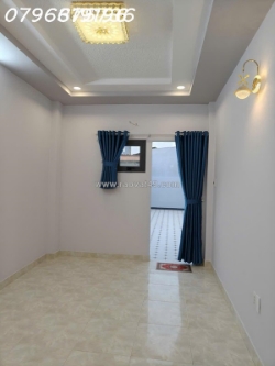 Bán siêu phẩm sát chợ bùi minh trực p5-q8 . có phòng trệt cho ông bà (3pn)