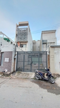 Bánlô đất mặt tiền kinh doanh đắc địa - mặt tiền đường số 6 hiệp bình phước -