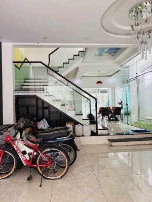 Biệt thự công viên 7x19  giáp quận 8 ấp 5 bình hưng bình chánh chỉ 15 tỷ 5-