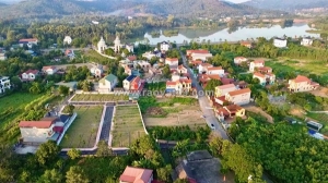 Buôn bán thiếu vốn nên tôi cần tiền bán gấp mảnh đất ở trung tâm phường