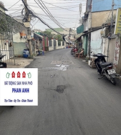 Cầm hơn 9 tỷ đi tìm nhà mặt phố quận 9, tiêu chí nào là ưu tiên? sát nhà ga metro bình thái ?