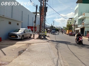 Cần bán nhà ngay siêu thị lotte nha trang khánh hoà