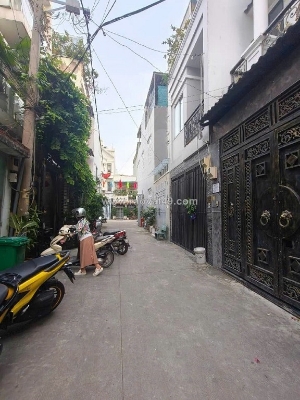 Cần bán nhanh căn nhà nằm trong khu phân lô cao cấp, hẻm rộng xe hơi tới tận