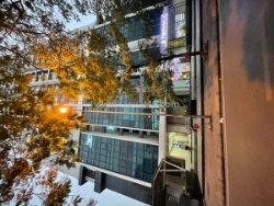 Căn hộ đẹp ở ngay - toà nhà 2 mặt phố- mễ trì và mễ trì hạ- căn hộ 3pn, 2 vs, 3