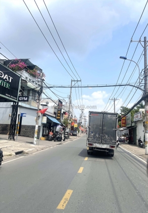 Căn hộ dịch vụ 17 phòng – thang máy – hẻm xe hơi – 138.7m2 - chỉ 12,5 tỷ - tô