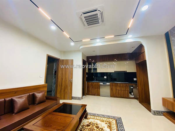 Căn hộ dịch vụ nguyễn đình hoàn – 7 tầng thang máy – 11 phòng – doanh thu gần 1