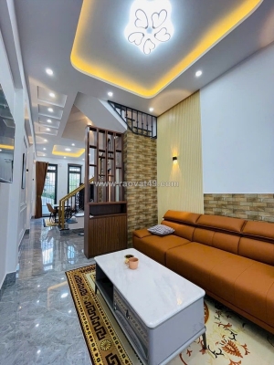 Cần tiền bán gấp nhà đẹp mới xây đường lý nam đế, p. xuân hương - đà lạt giá 4