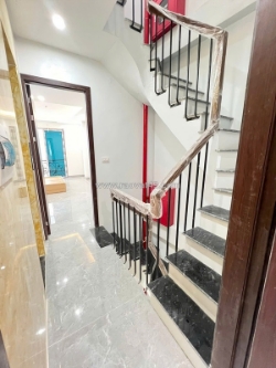 Ccmn chính kinh 7 tầng 11 căn hộ đẹp 50m2 7 tầng mặt tiền 3.5m giá 16.6 tỷ