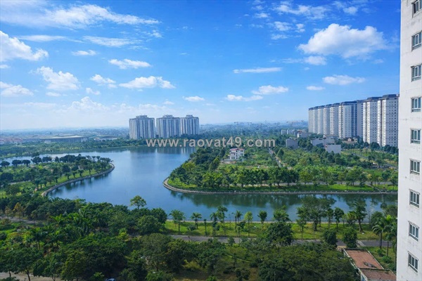 Chính chủ bán gấp – căn góc 3pn 91,5m2 view hồ thanh hà