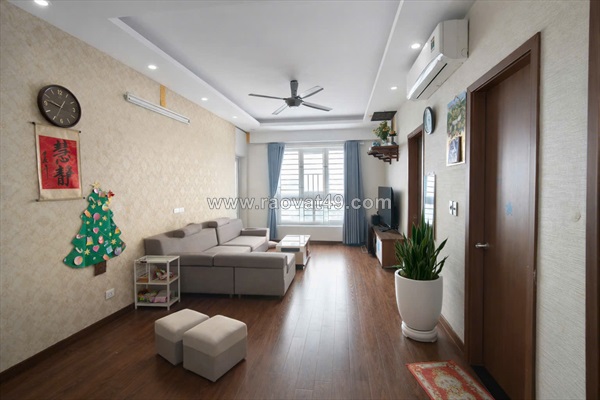 Chính chủ bán gấp – căn góc 3pn 91,5m2 view hồ thanh hà