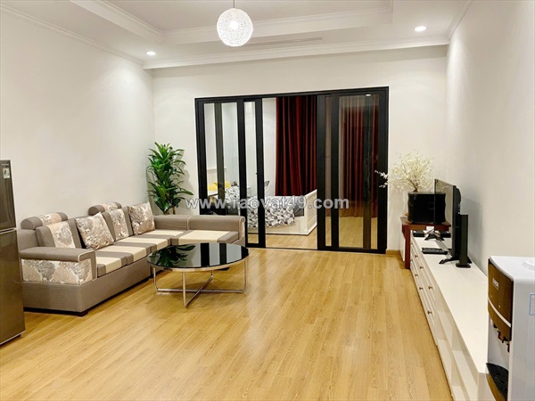 Chính chủ cho thuê căn hộ chung cư tại royal city, dt55m2 giá 17tr/th lh
