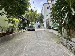 Chính chủ - gấp bán 8.9 tỷ - hẻm 5m - kinh doanh đa ngành nghề - bình thạnh -