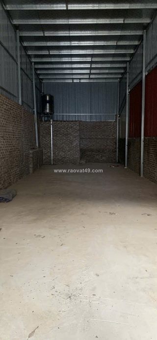 Cho thuê kho, nhà xưởng 100m2, giá siêu hời 5 triệu vnd tại tổ 17, thị trấn