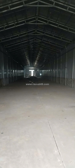 Cho thuê kho xưởng tại sơn trung , quốc oai, hà nội. diện tích 750m2  xe