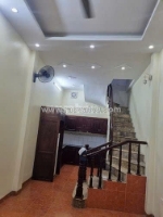 Cho thuê nhà nguyên căn 4 tầng tại nhà số 7 ngõ 223 phố đặng tiến đông