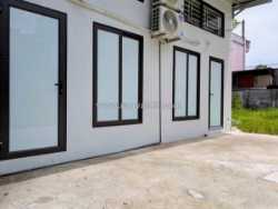 Cho thuê nhà trọ 30m2 giá: 3,2tr/ tháng ở cụm 6, thôn ích vịnh, xã vĩnh quỳnh,