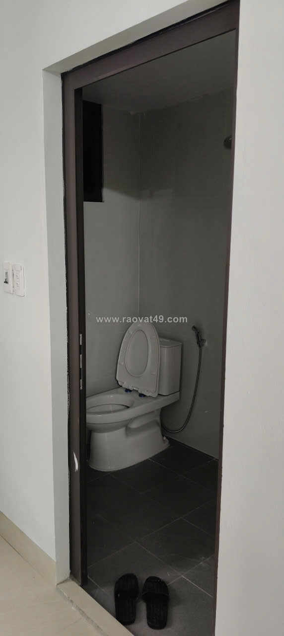 Cho thuê phòng cao cấp – nhà mới xây – full nội thất
tại số 34 ngõ 81 phố trạm,