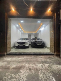 Chủ bán nhà vương thừa vũ 50m 7 tầng thang máy, ô tô vào nhà