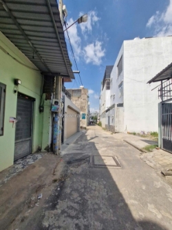 Chủ ngộp bán dãy trọ 10 phòng -  xe tải đậu cửa - đường số 9 - linh tây - thủ