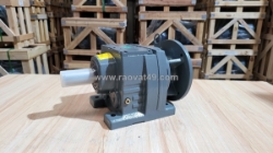 Cung cấp hộp giảm tốc tải nặng trục thẳng r chính hãng - hà thanh motor