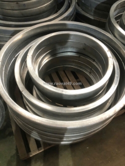 Địa chỉ tìm mua vòng tròn sắt uốn mỹ thuật.