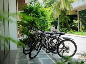 Gia đình bán căn biệt thự 2 mặtđường : night street - flamingo đại lải resort-