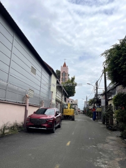 Giảm sốc 4 tỷ bán  gấp  nhà mặt tiền kinh doanh linh đông – giáp chợ tam hà –