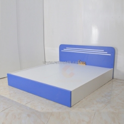 Giường ngủ gỗ mdf melamine màu trắng phối xanh bo góc cao cấp