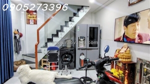 Hẻm thông dtsd 64 m2 (5x4) - 4 tầng đúc- 3pn - 4wc. p15 bình thạnh. 4.35 tỷ.