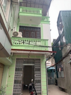 Hoàng hoa thám dt 36m giá 6 tỷ,lô góc,dân xây,ngõ thông