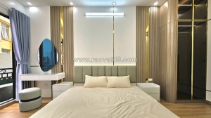 Hoàng văn thái 5 tầng nhà mới - thang máy - full đồ - 36m2 mặt tiền 3.4m giá