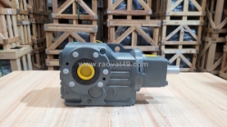 Hộp giảm tốc tải nặng trục vuông góc s