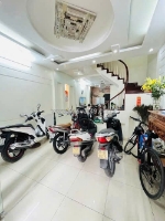 Hot! chỉ 289 triệu m có nhà ngõ 477 kim mã 47m 5 tầng  ở luôn giá 13.6 tỷ