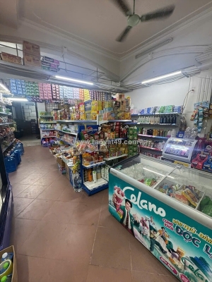 Mặt ngõ thông kinh doanh - ô tô nhỏ đỗ cửa - thang máy vèo vèo- trần quốc vượng